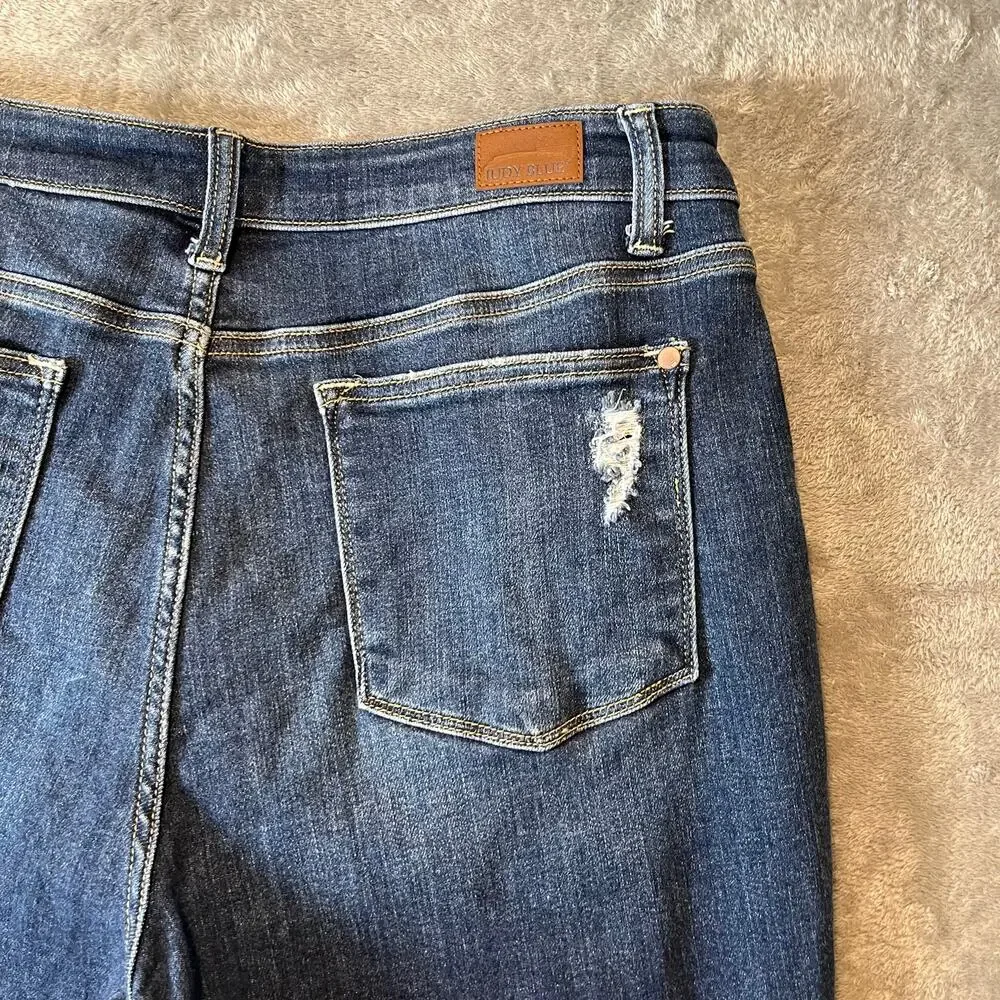 Judy Blue High Waisted Boyfriend Fit Distressed Denim Blue Jeans Women's‎